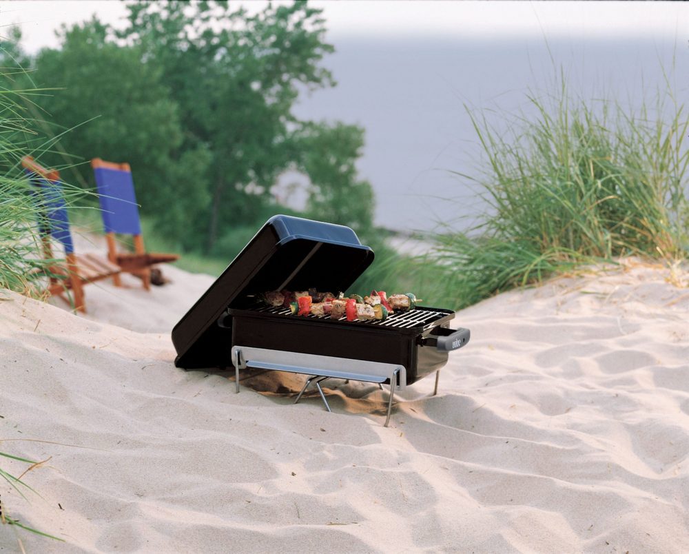 Go-Anywhere Charcoal Barbecue - Image 3