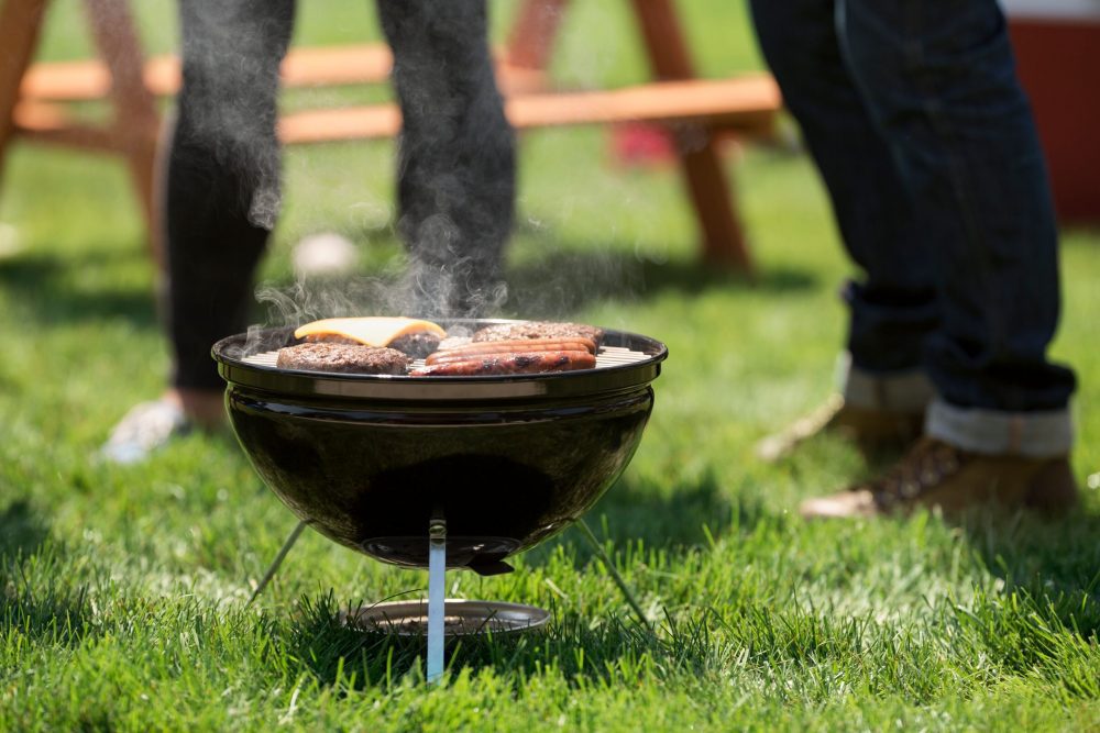 Smokey Joe Charcoal Barbecue 37cm - Image 3