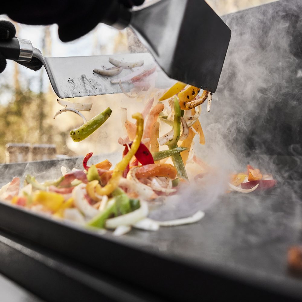 Weber® Slate™ 3 Burner Premium Griddle (30") LPG - Image 3